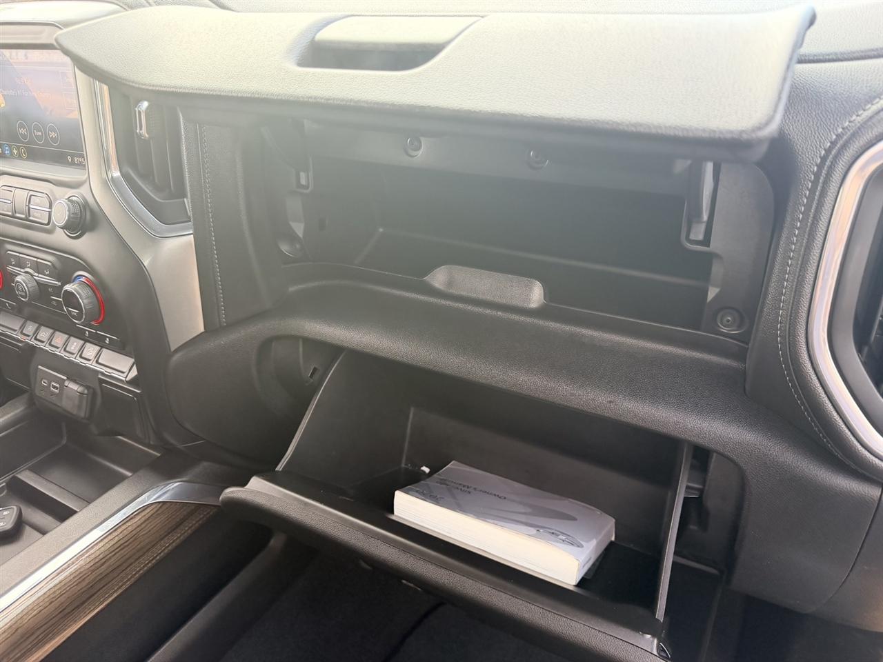 Chevrolet Silverado 1500 RST Crew Cab 4WD 2020