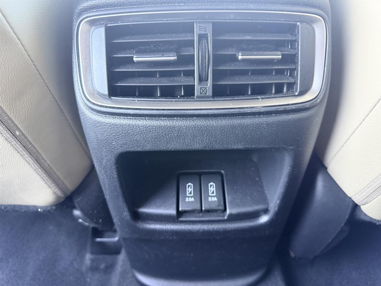 Honda CR-V photo 28