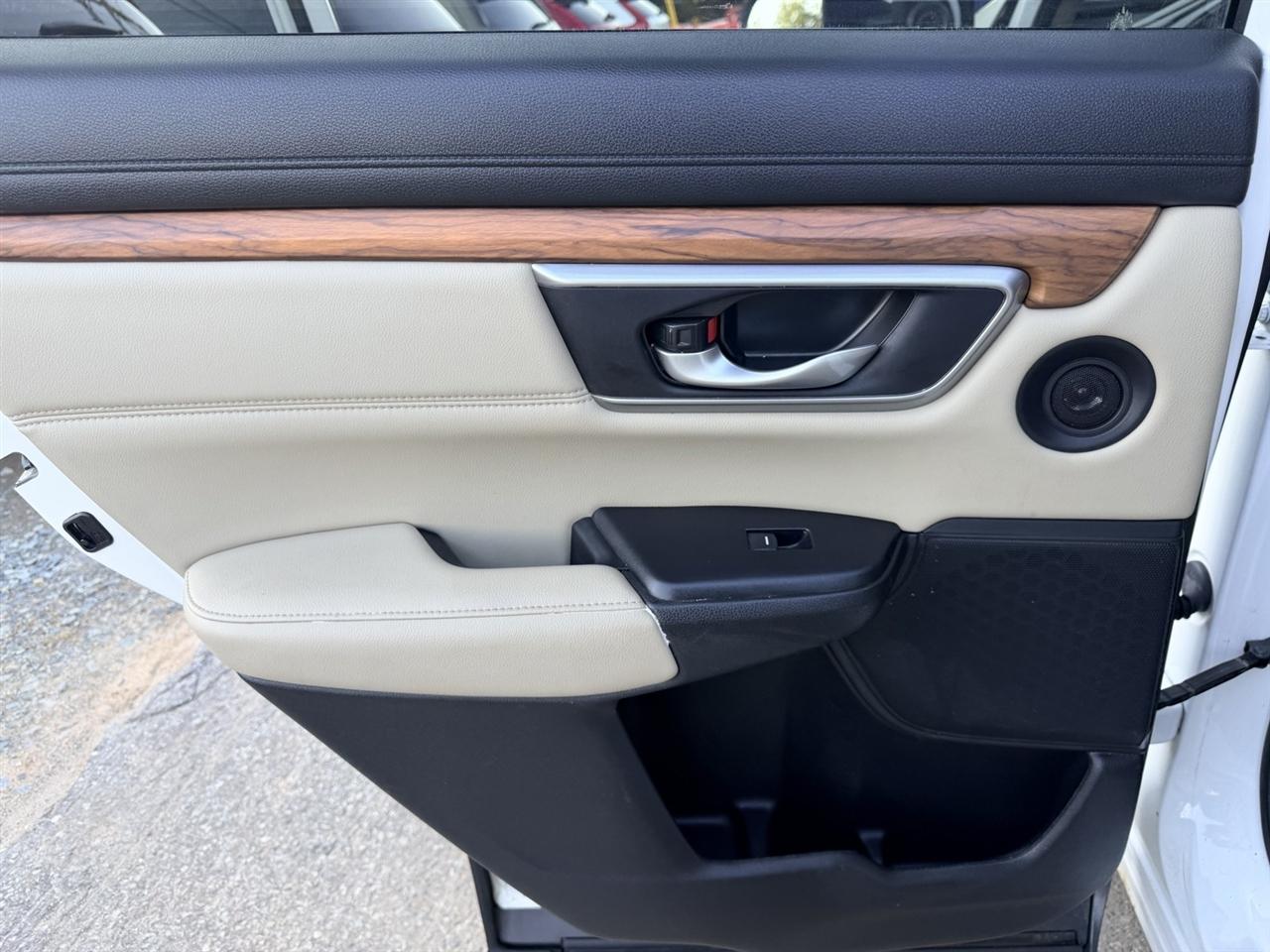 Honda CR-V Touring 2WD 2020