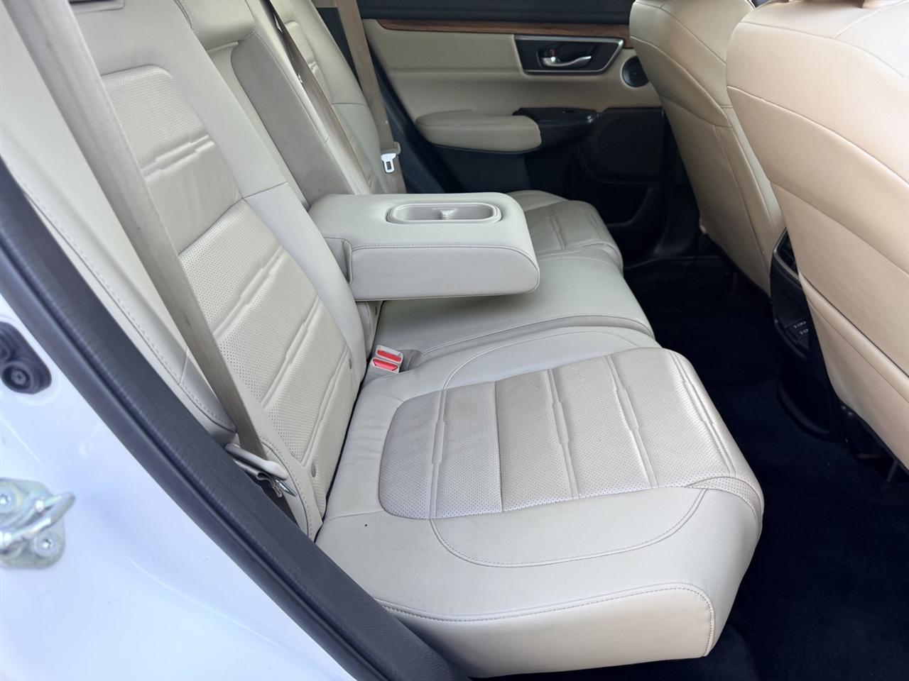 Honda CR-V Touring 2WD 2020