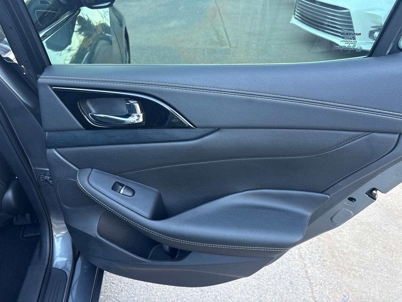 Nissan Maxima Platinum 2020