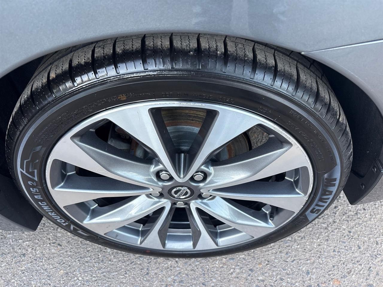 Nissan Maxima Platinum 2020