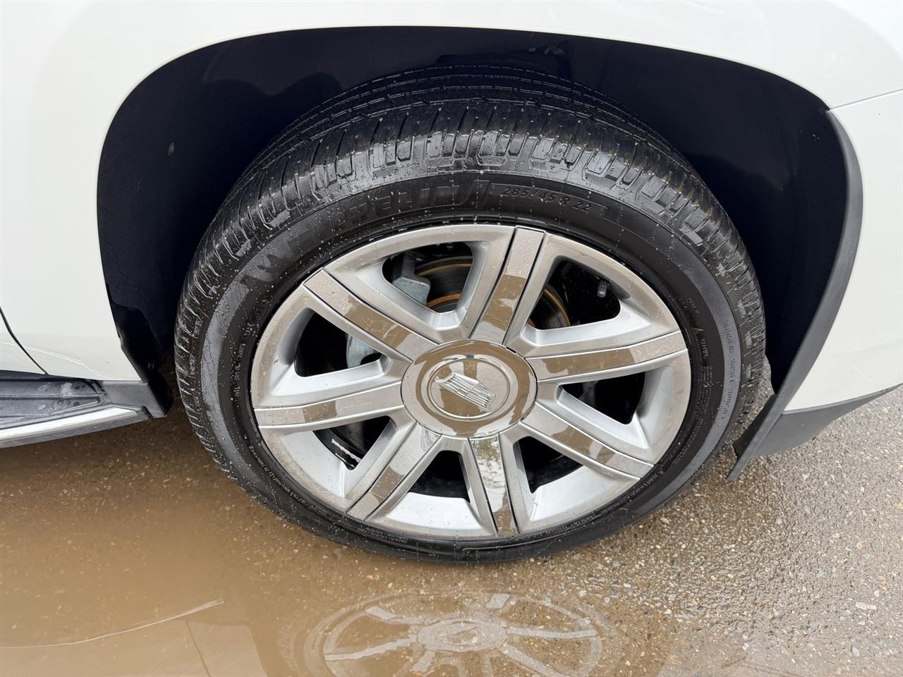 Cadillac Escalade ESV Luxury 4WD 2018