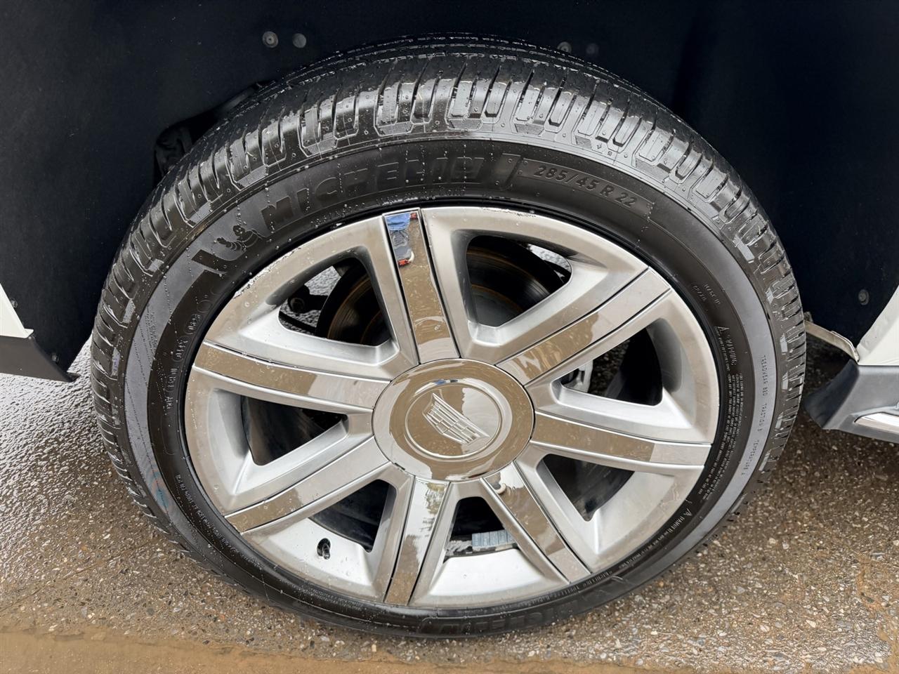 Cadillac Escalade ESV Luxury 4WD 2018