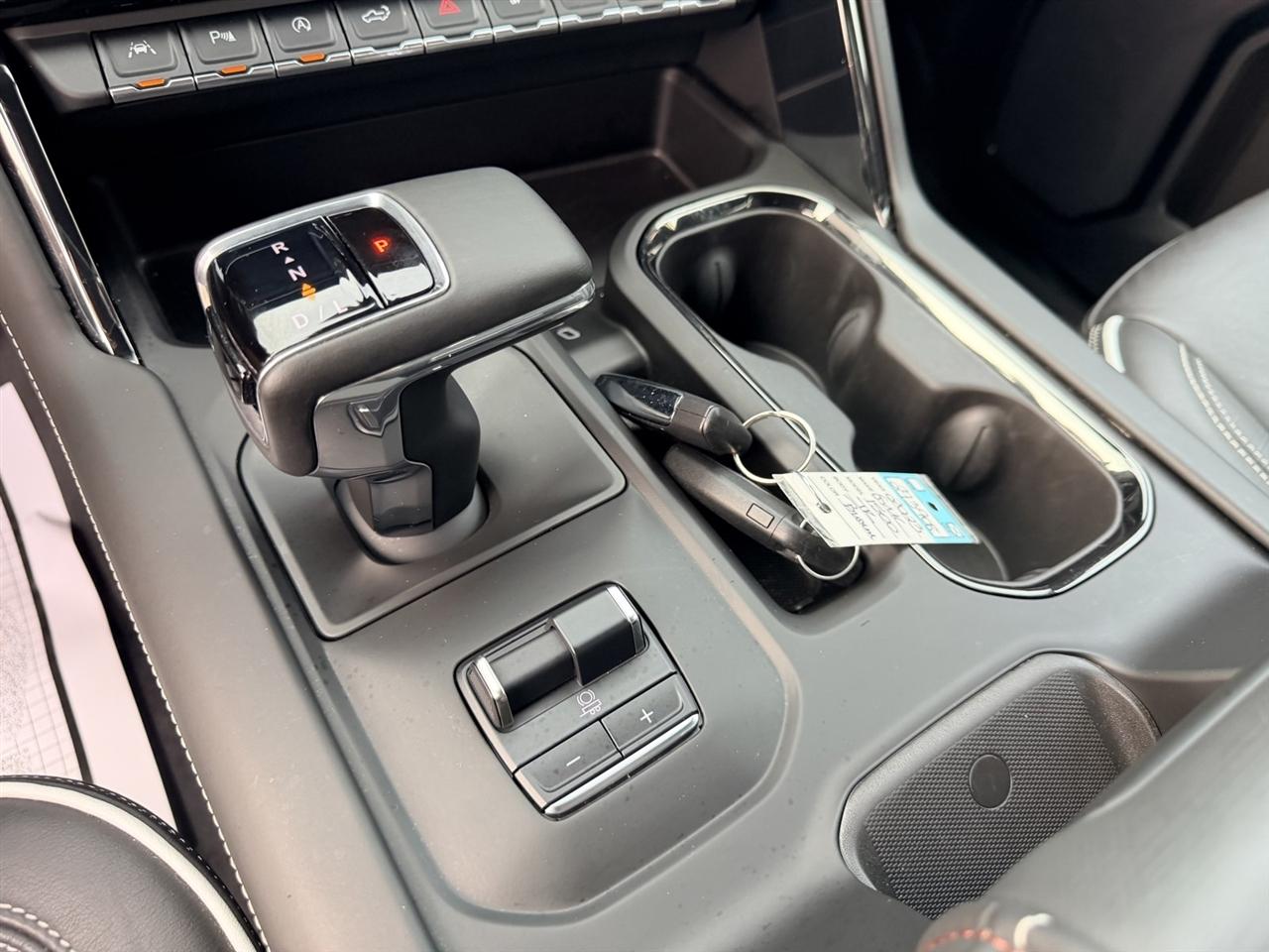 GMC Sierra 1500 AT4X Crew Cab 4WD 2023