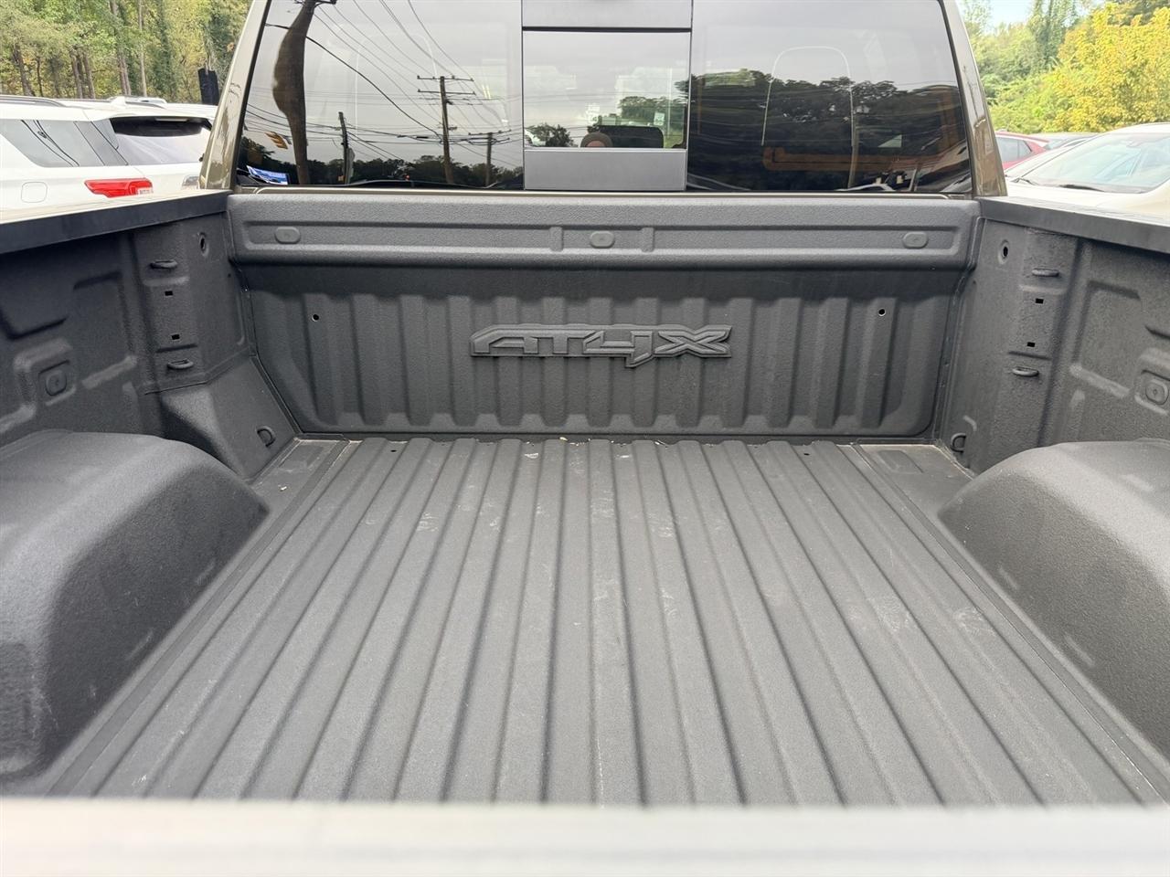 GMC Sierra 1500 AT4X Crew Cab 4WD 2023