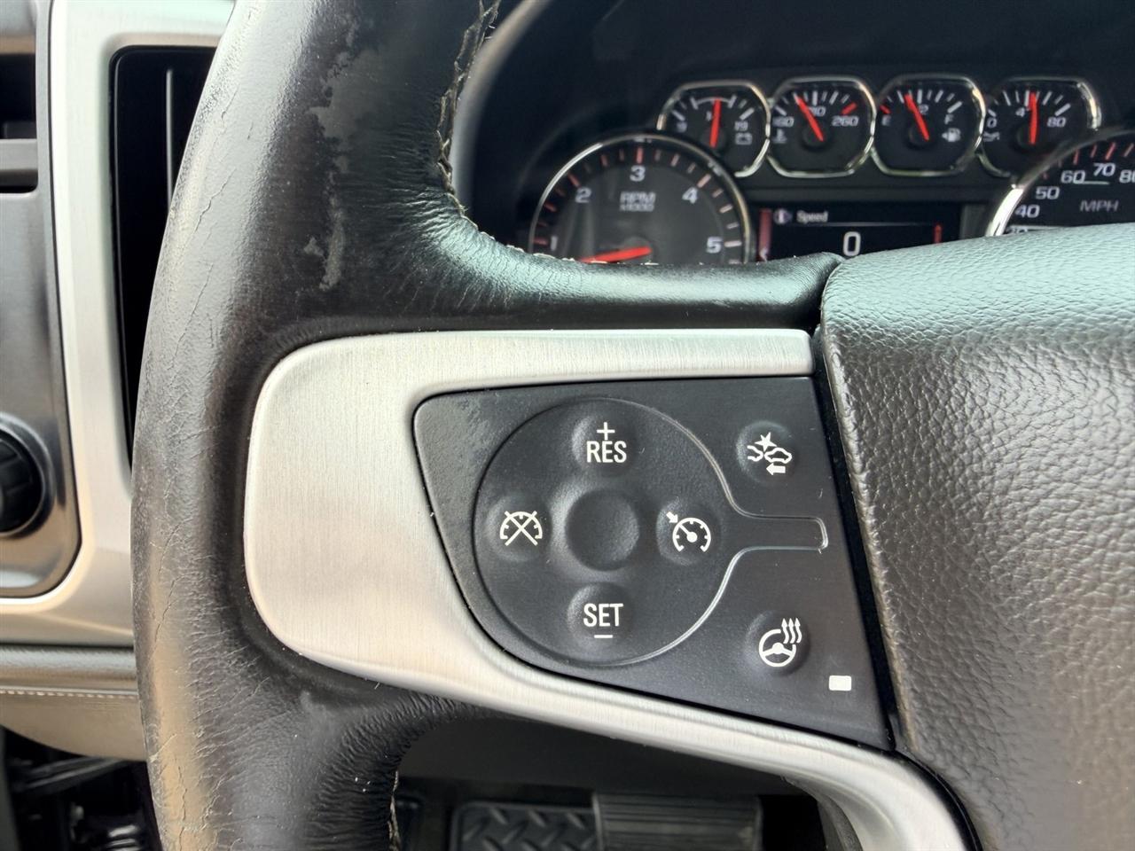 GMC Sierra photo 17