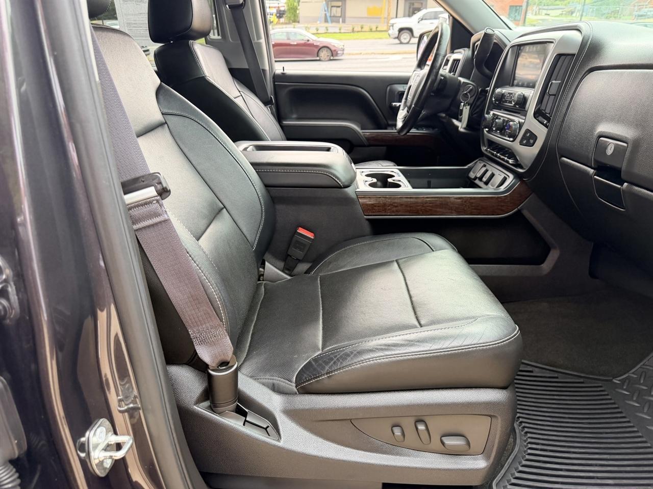 GMC Sierra photo 29