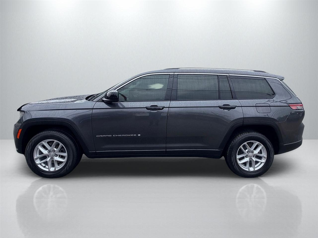 Jeep Grand Cherokee L Laredo 2021