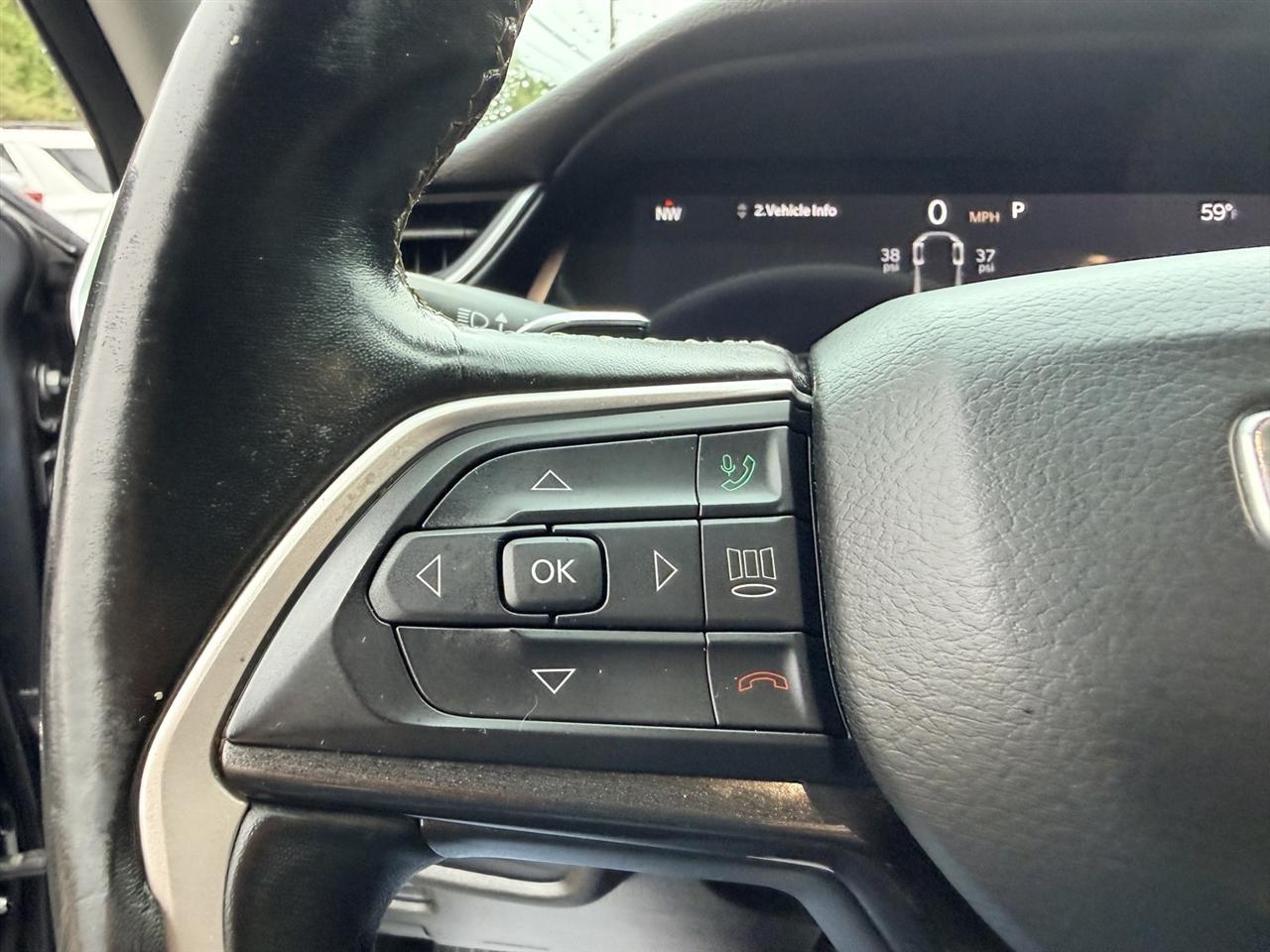 Jeep Grand Cherokee L Laredo 2021