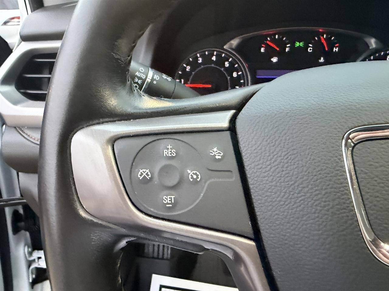 GMC Acadia SLE 2021