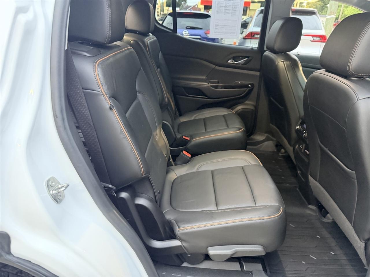 GMC Acadia SLE 2021