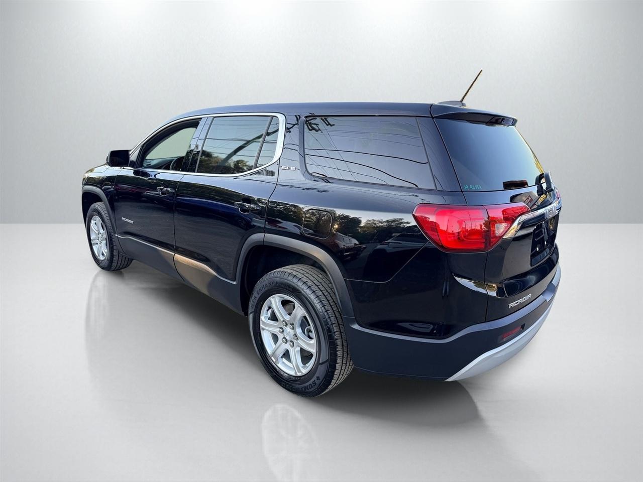 GMC Acadia SLE-1 AWD 2019