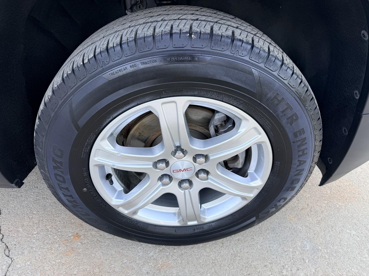 GMC Acadia SLE-1 AWD 2019