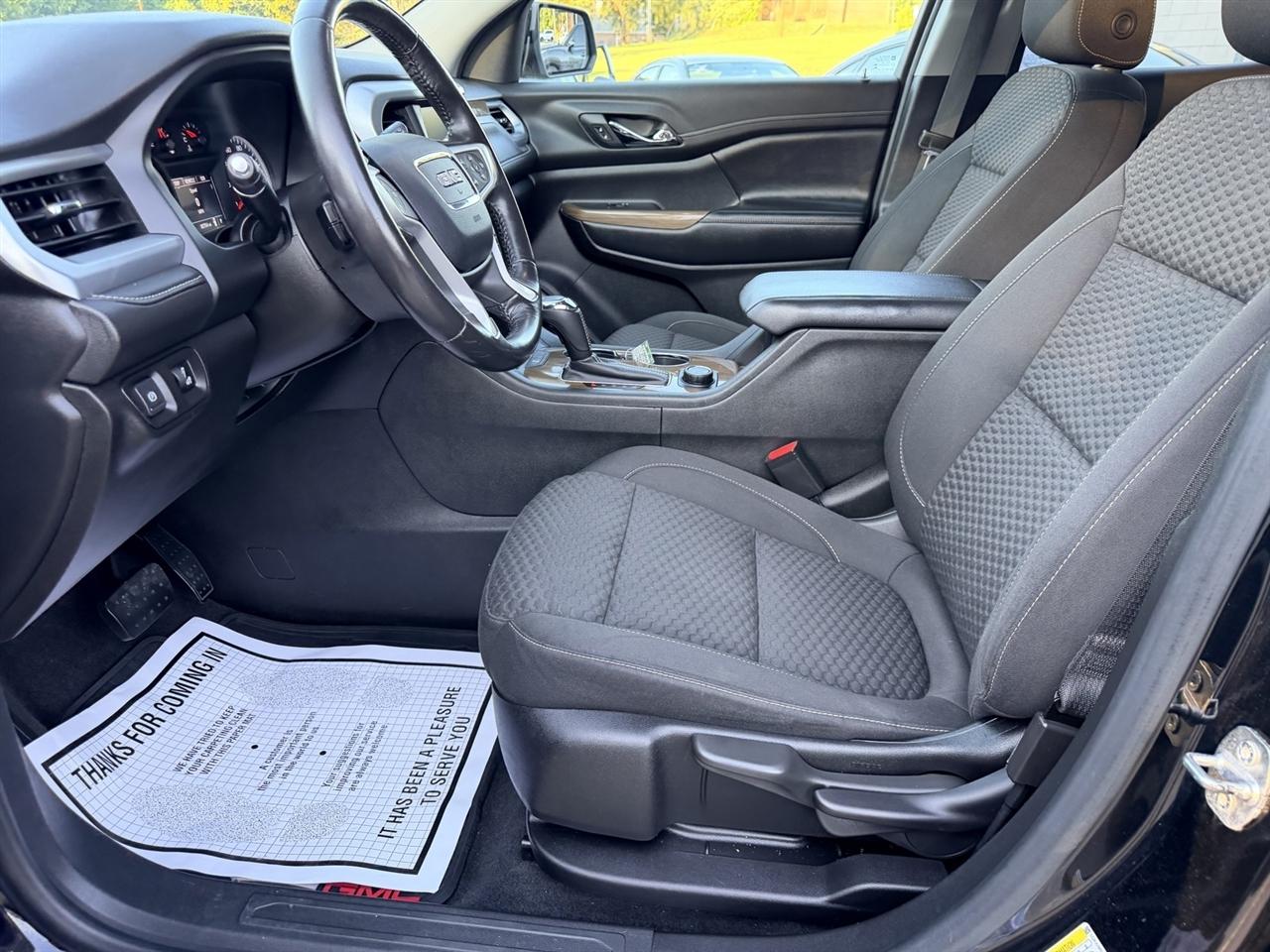 GMC Acadia SLE-1 AWD 2019
