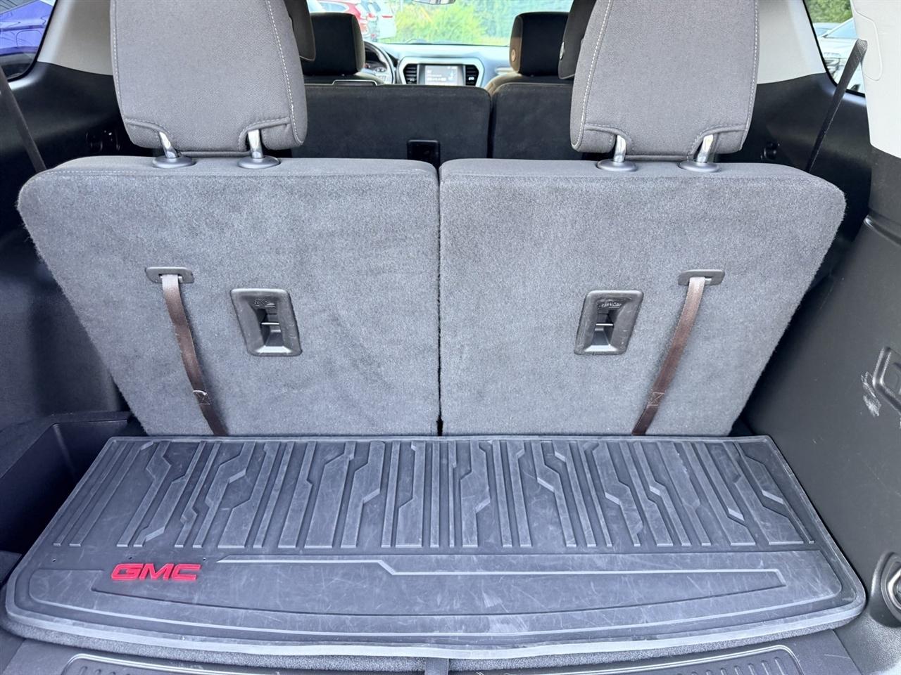 GMC Acadia SLE-1 AWD 2019