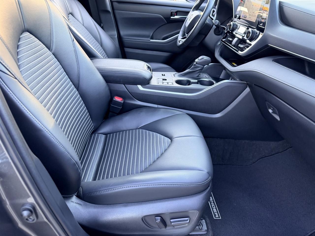 Toyota Highlander XSE 4D SUV FWD 2023
