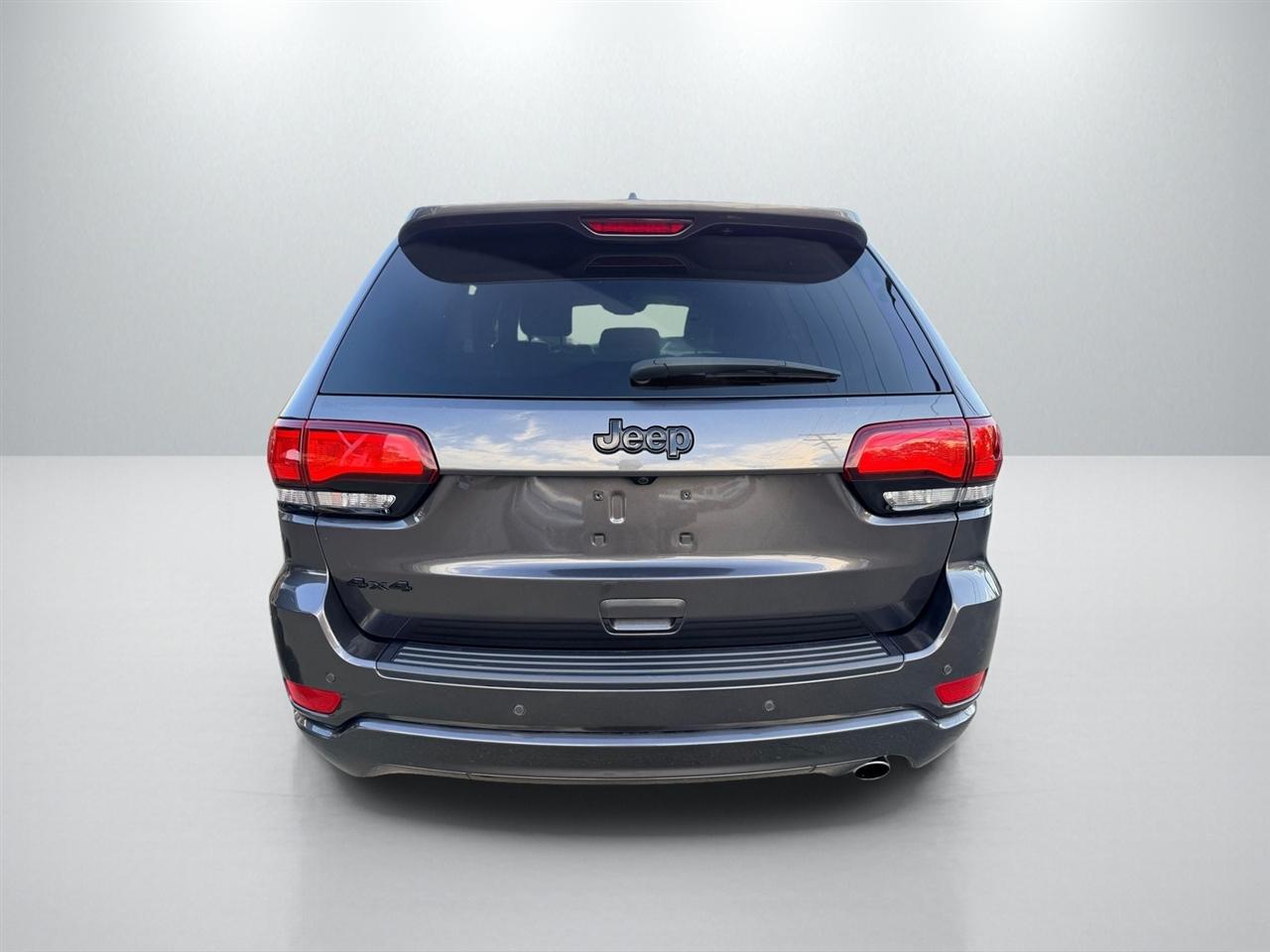 Jeep Grand Cherokee Laredo X 4WD 2021