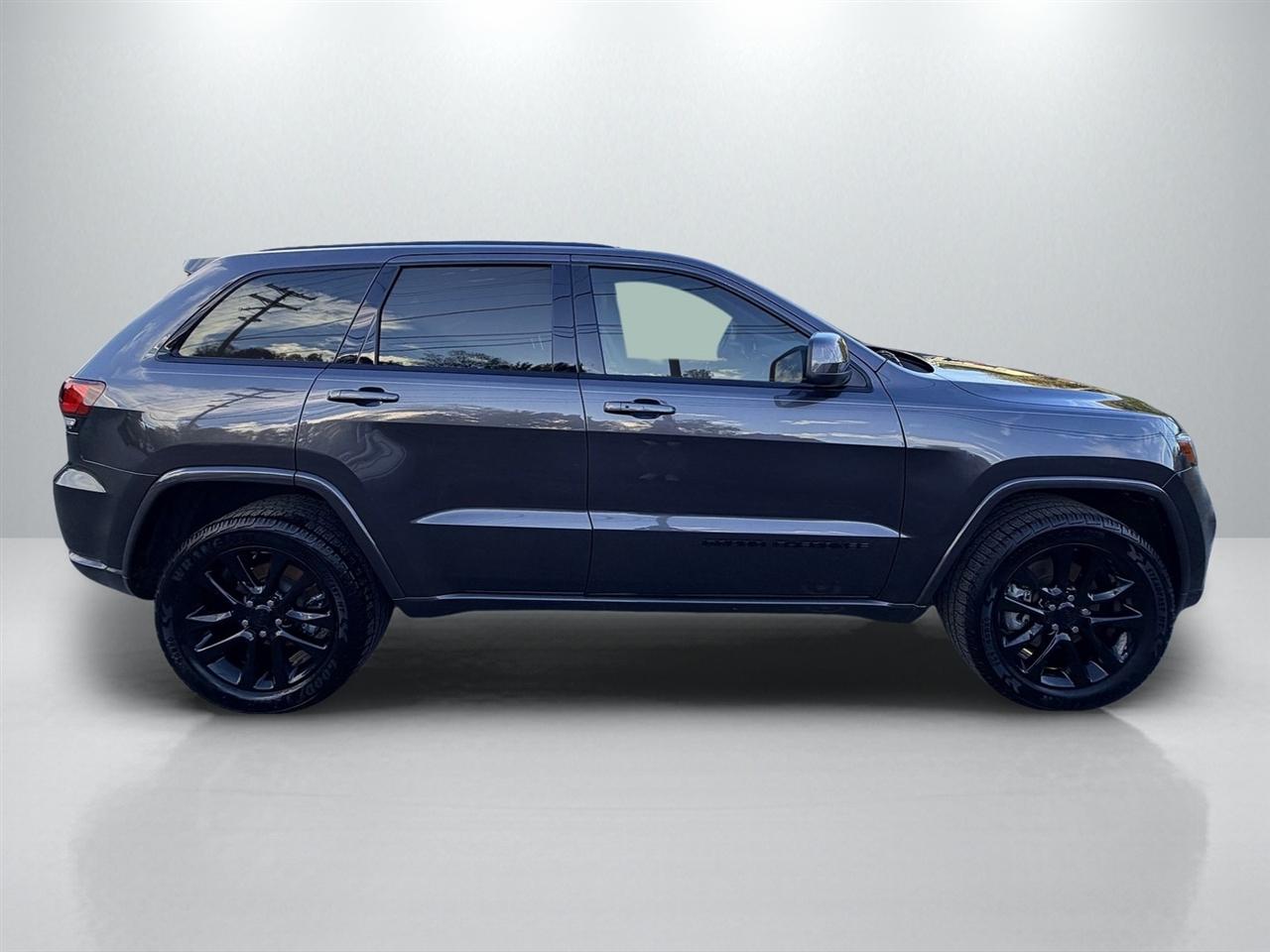 Jeep Grand Cherokee Laredo X 4WD 2021