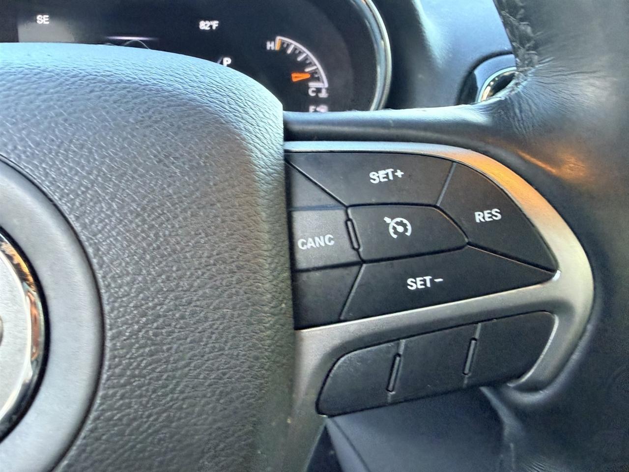 Jeep Grand Cherokee Laredo X 4WD 2021
