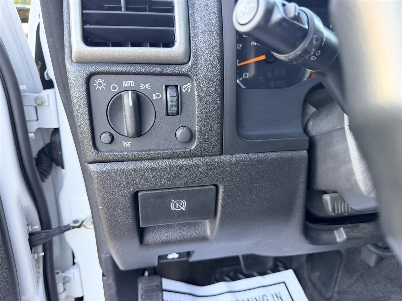 Chevrolet Colorado Work Truck 2WD 2011