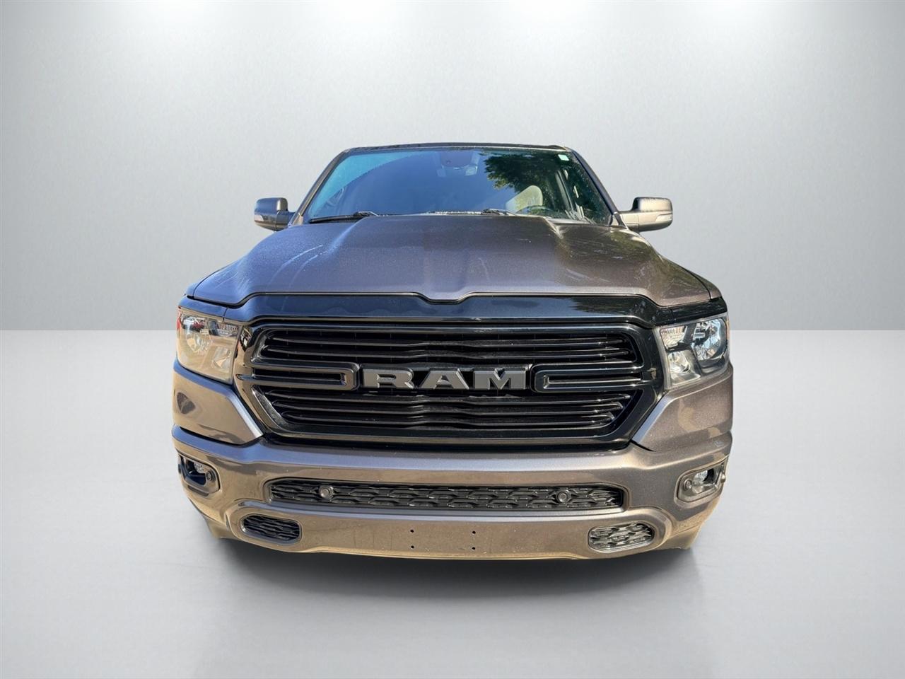 RAM 1500 Big Horn Crew Cab SWB 4WD 2020