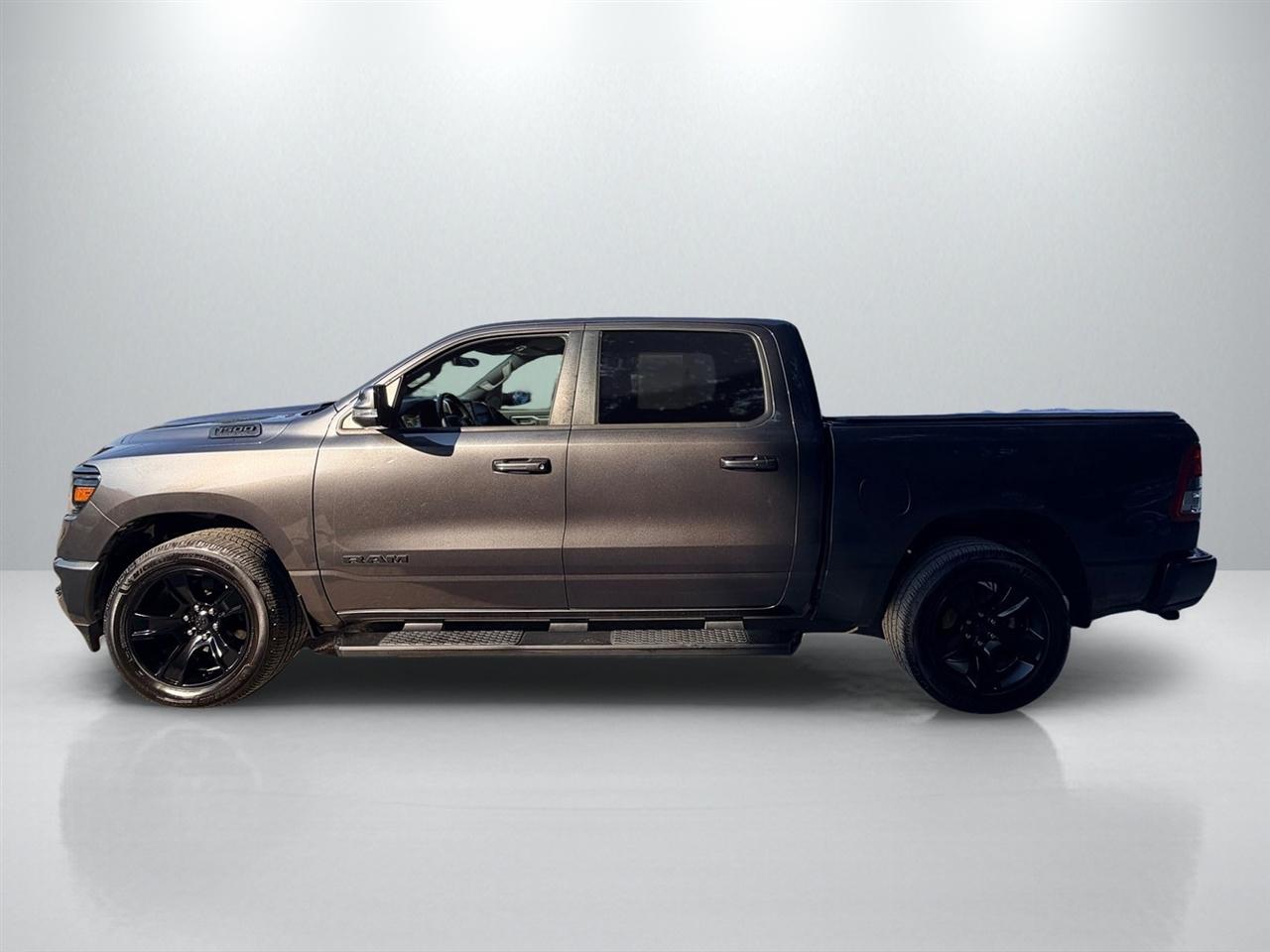 RAM 1500 Big Horn Crew Cab SWB 4WD 2020