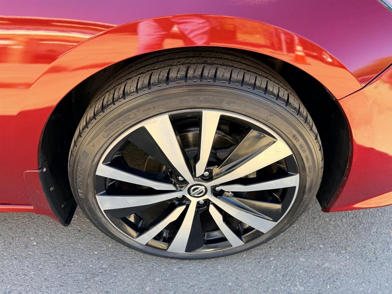 Nissan Altima 2.5 SR AWD 2019