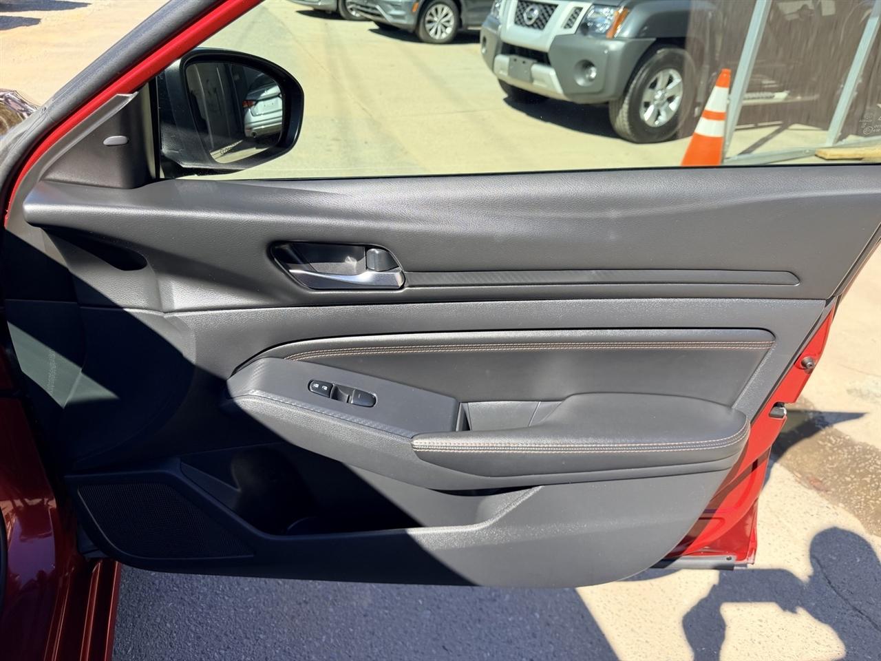 Nissan Altima 2.5 SR AWD 2019