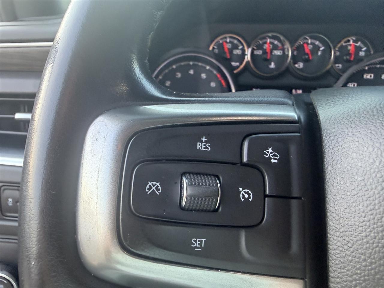 Chevrolet Suburban LT 2WD 2021