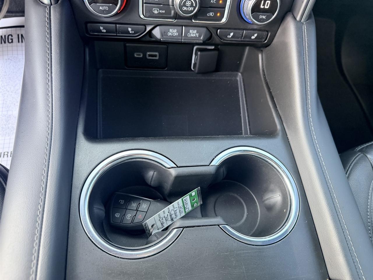 Chevrolet Suburban LT 2WD 2021