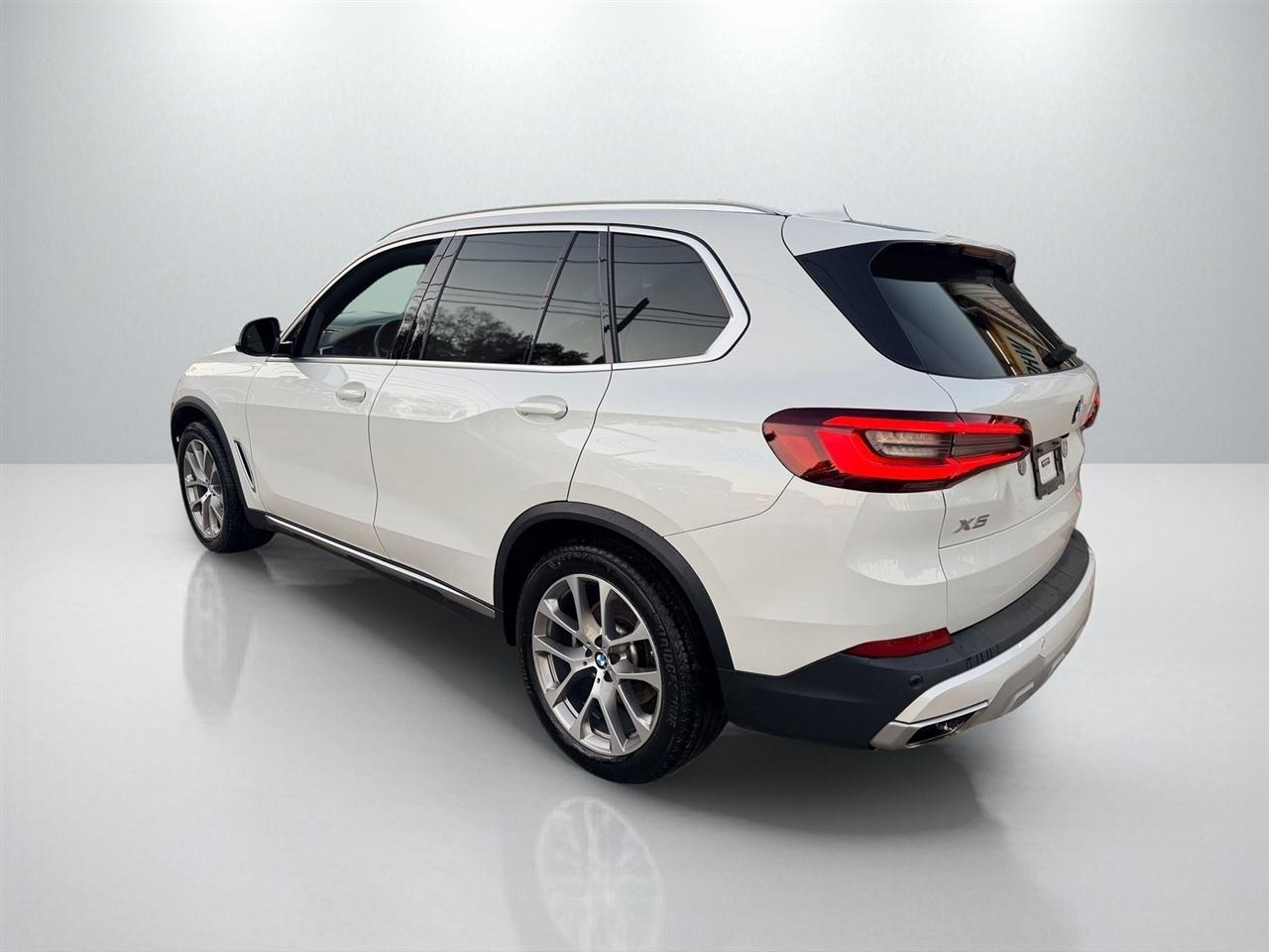 BMW X5 xDrive40i 2021