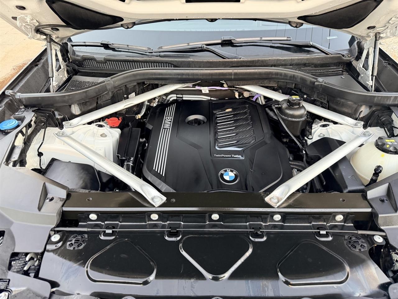 BMW X5 xDrive40i 2021