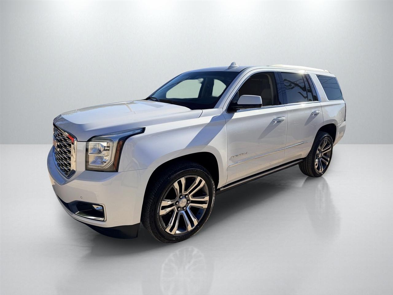 GMC Yukon Denali Ultimate 4WD 2019