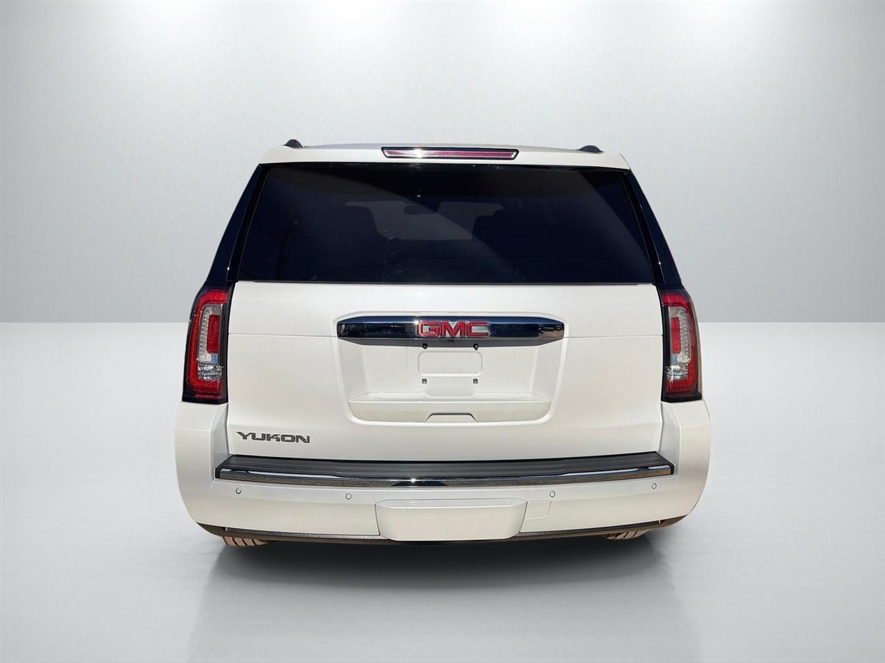 GMC Yukon Denali Ultimate 4WD 2019
