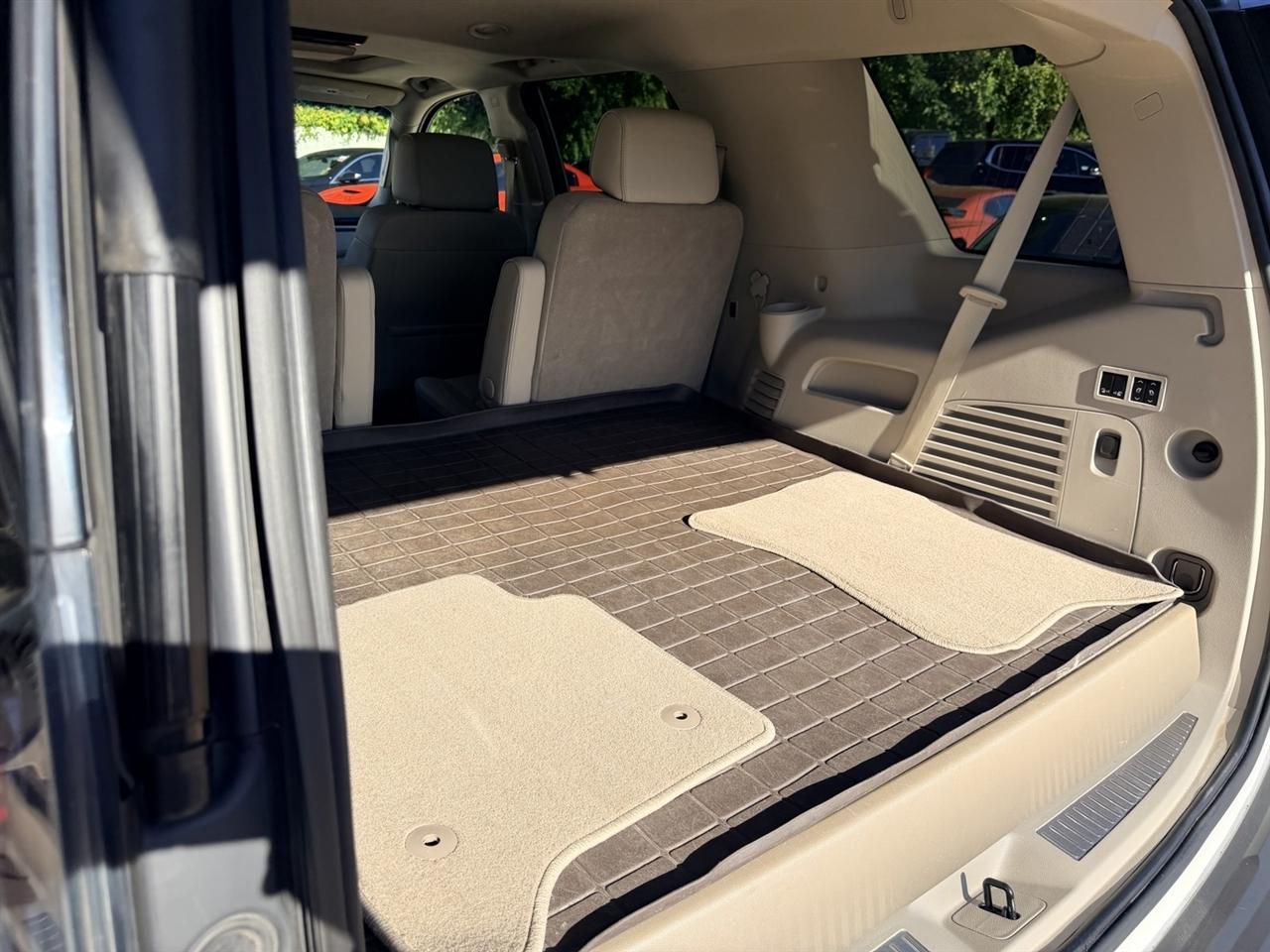GMC Yukon Denali Ultimate 4WD 2019
