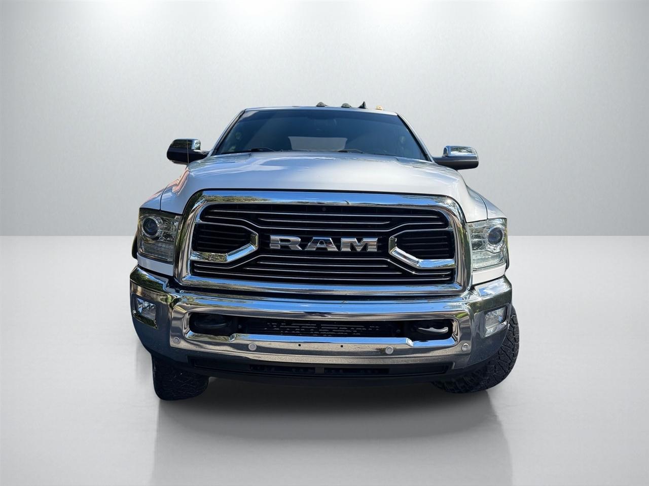 RAM 2500 Limited Crew Cab 4WD 2017