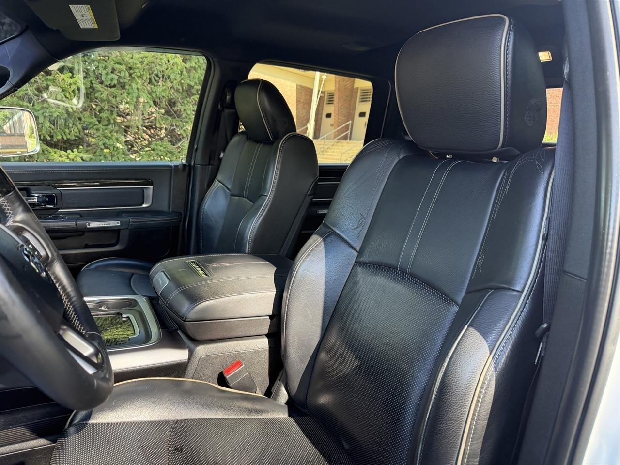 RAM 2500 Limited Crew Cab 4WD 2017