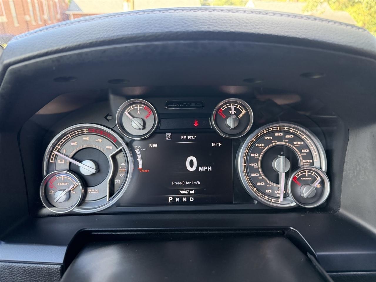 RAM 2500 Limited Crew Cab 4WD 2017