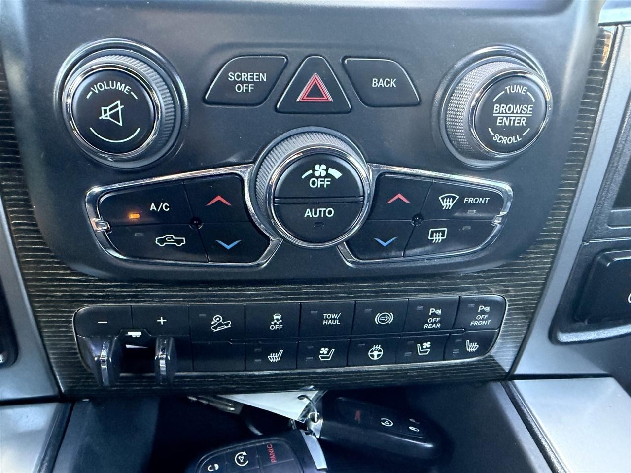RAM 2500 Limited Crew Cab 4WD 2017