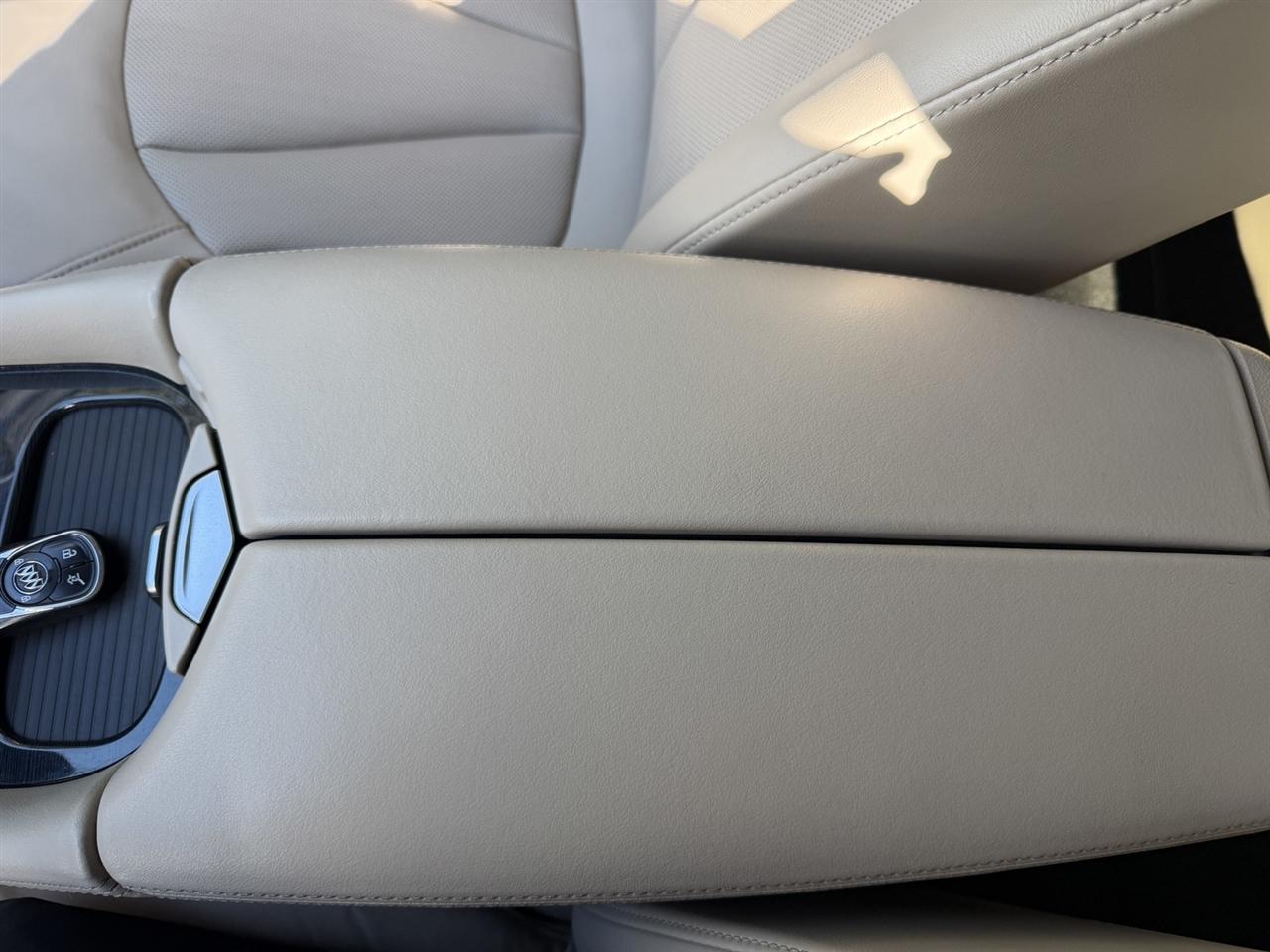 Buick Envision Essense 2018