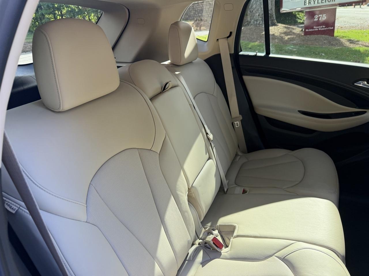 Buick Envision Essense 2018