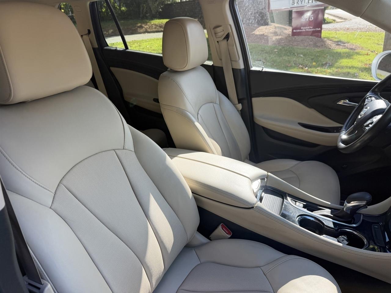 Buick Envision Essense 2018