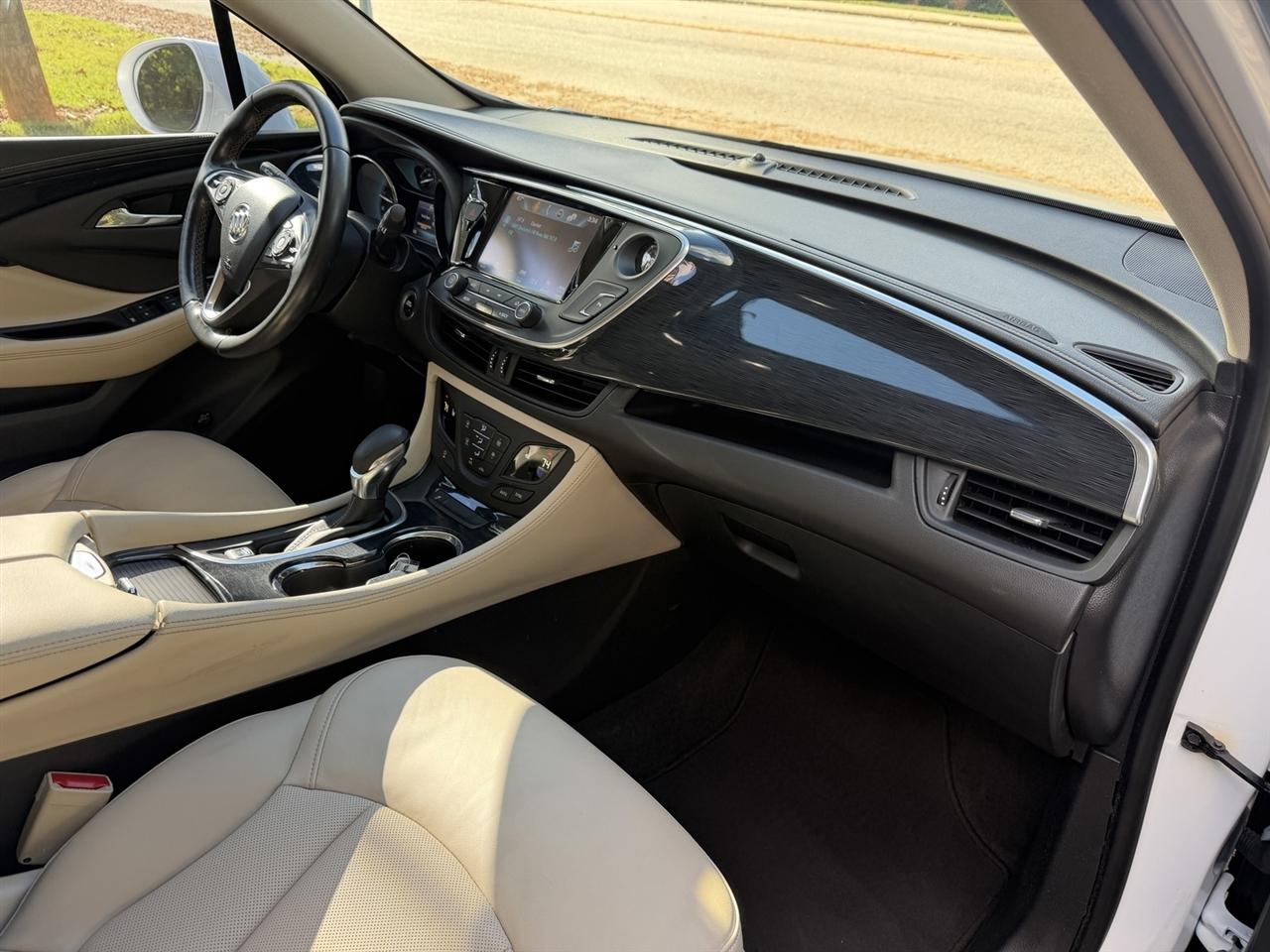 Buick Envision Essense 2018