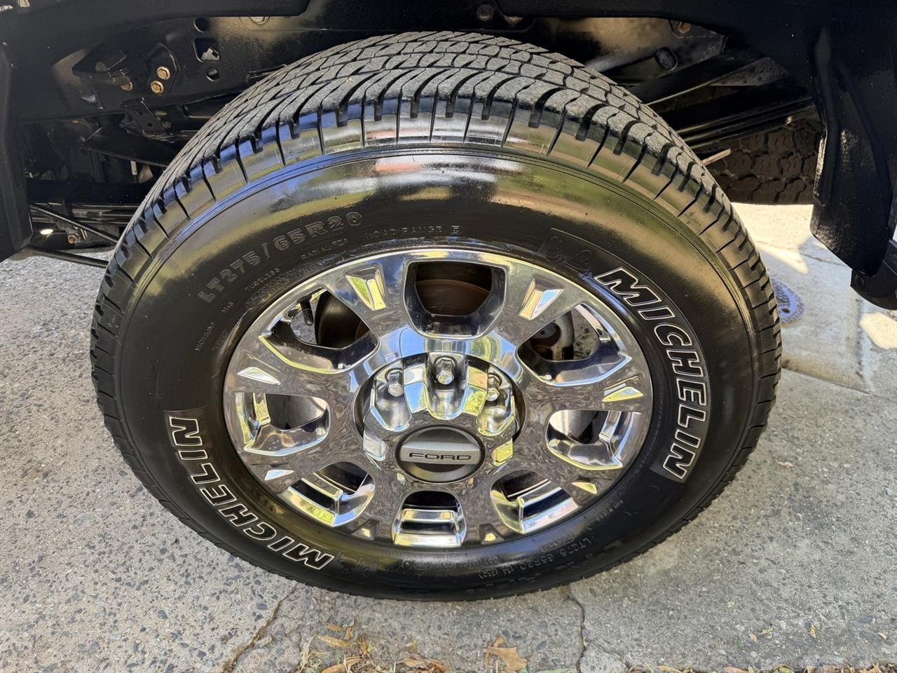Ford F-350 SD Lariat Crew Cab Long Bed 4WD 2021
