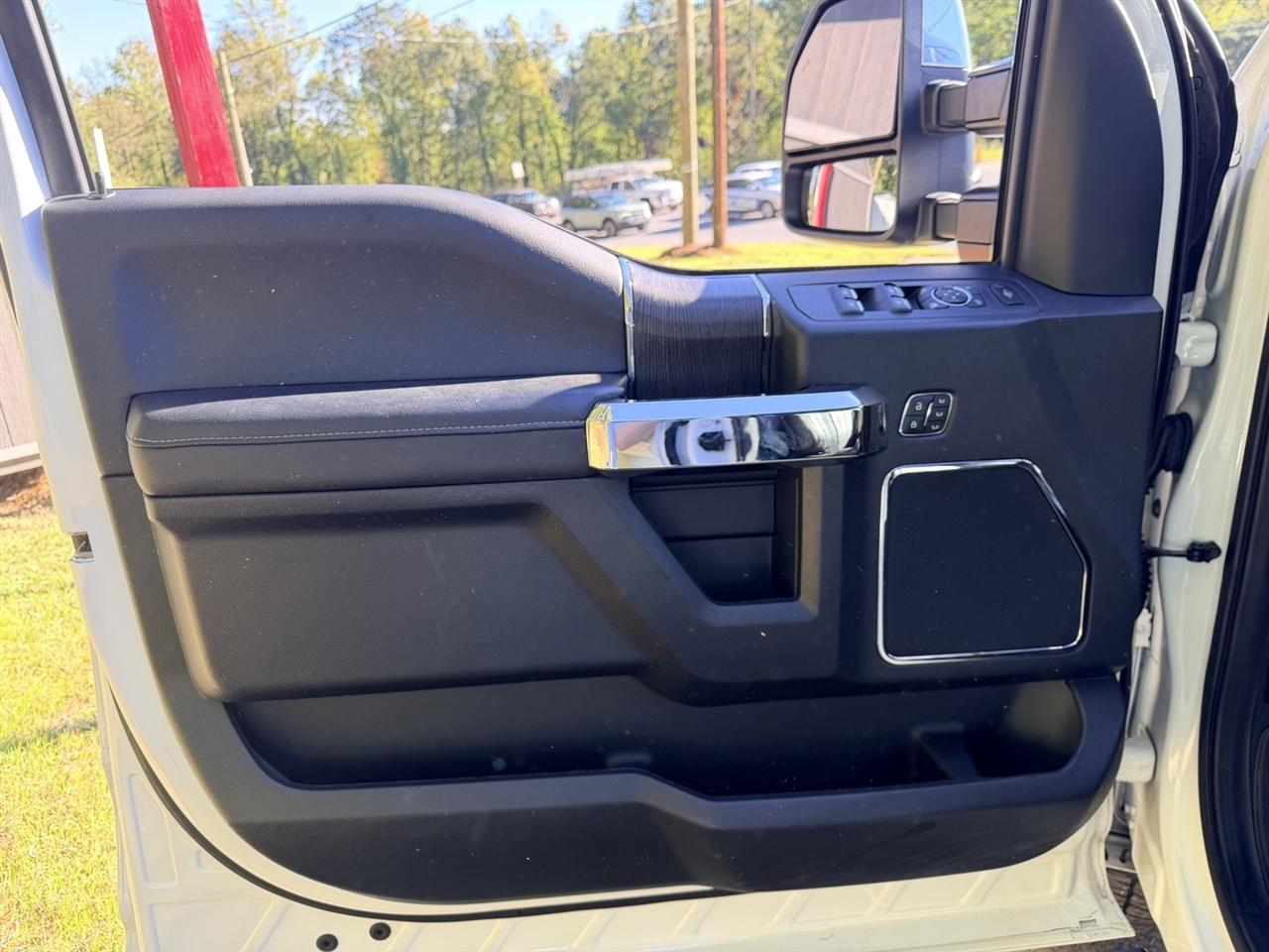 Ford F-350 SD Lariat Crew Cab Long Bed 4WD 2021