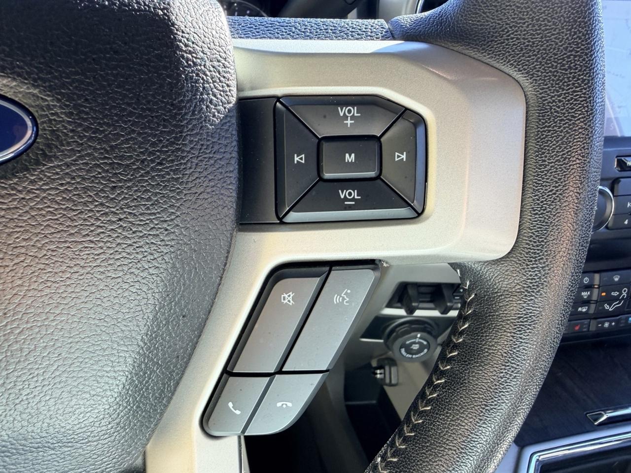Ford F-350 SD Lariat Crew Cab Long Bed 4WD 2021
