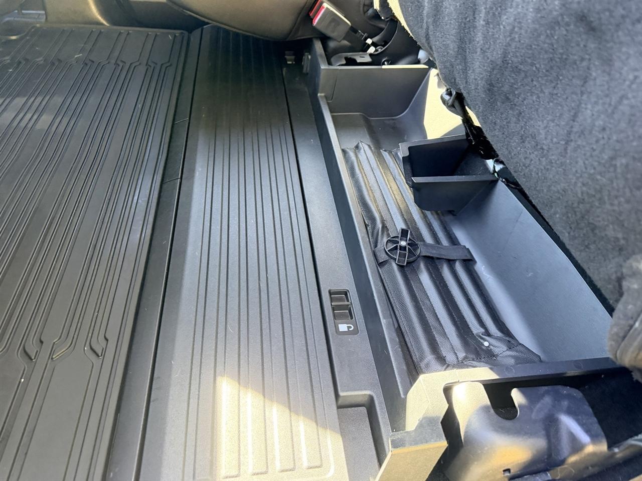 Ford F-350 SD Lariat Crew Cab Long Bed 4WD 2021