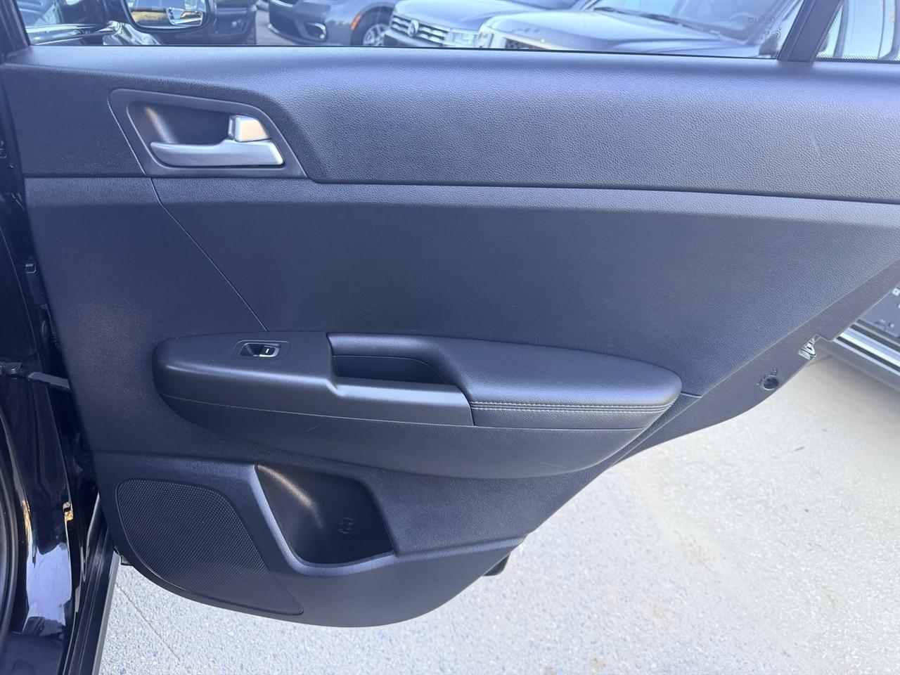 Kia Sportage LX FWD 2022