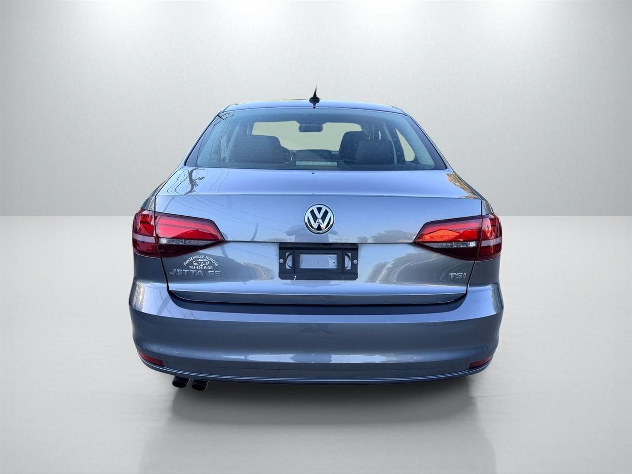 Volkswagen Jetta SE Auto 2017
